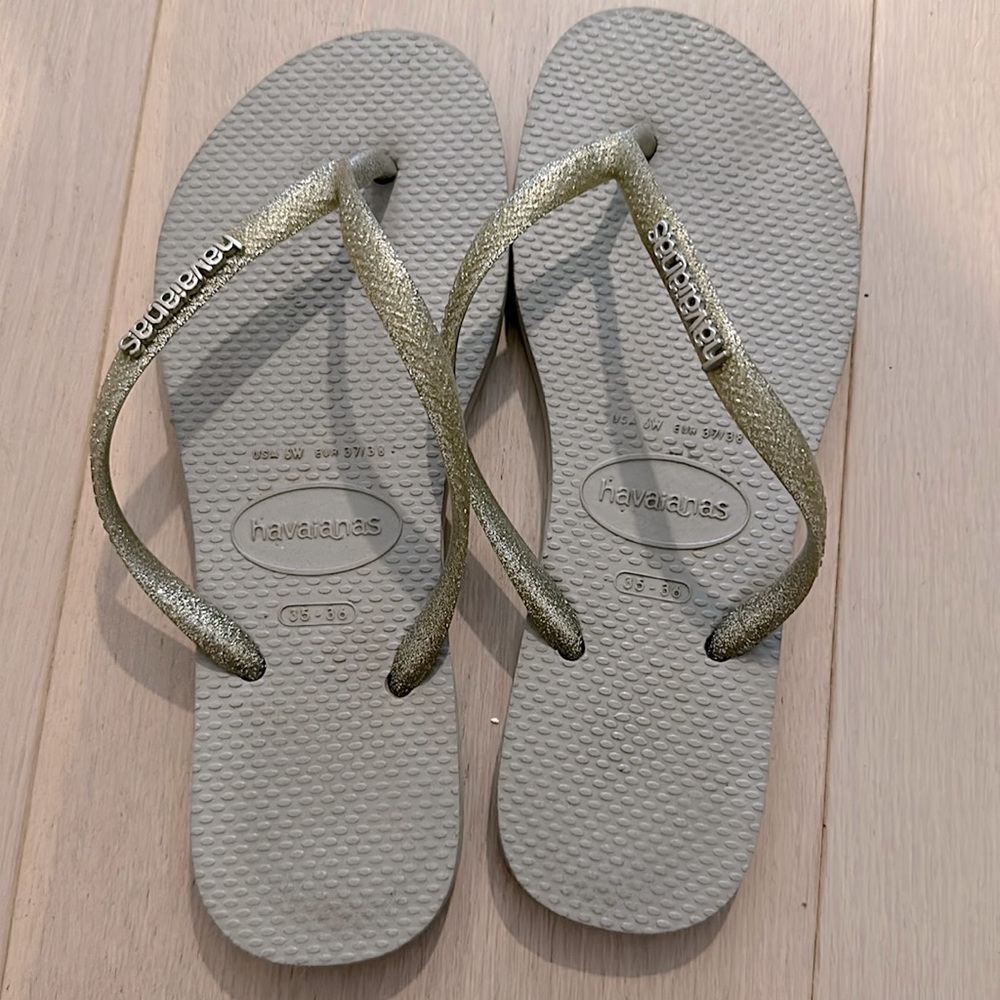 Havaianas silver flip flops